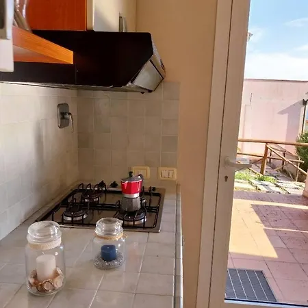 Monolocale 3 Con Terrazzo Vista Mare * Cavo