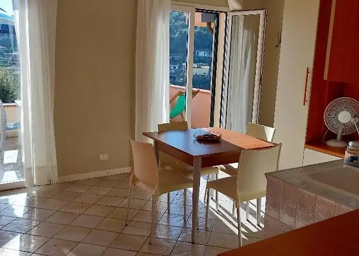 Apartament Monolocale 3 Con Terrazzo Vista Mare